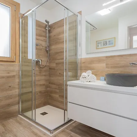 Abbazia Acqua Dolce -with Stunning Terrace By Rent