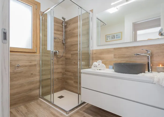 Abbazia Acqua Dolce -with Stunning Terrace By Rent