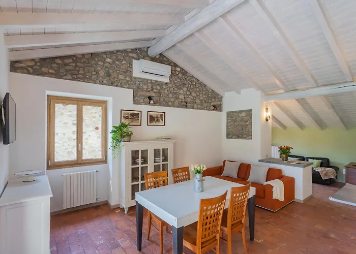 Lägenhet Abbazia Acqua Dolce -with Stunning Terrace By Rent Lenno