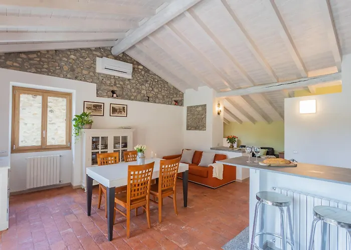 Abbazia Acqua Dolce -with Stunning Terrace By Rent * Lenno